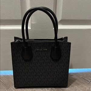 Michael Kors Small Mercer Tote Bag